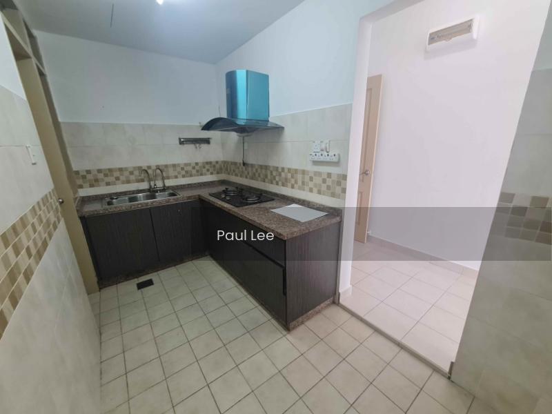 Puteri Bayu Apartment - 5