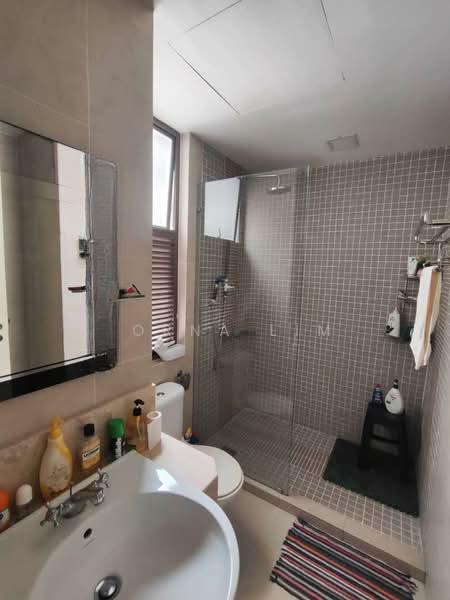 Ara Hill Condominium - 4