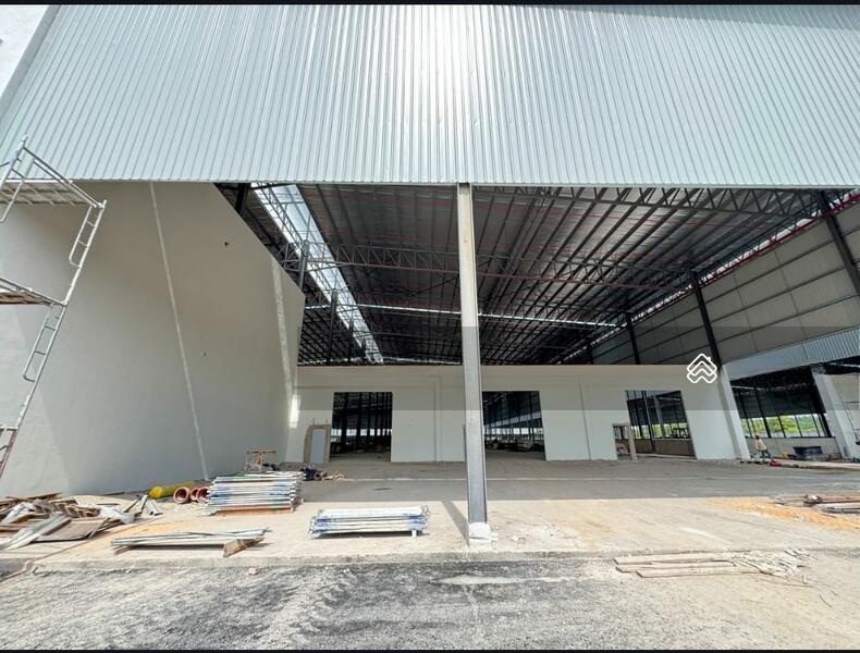 Bandar Baru Enstek - 4