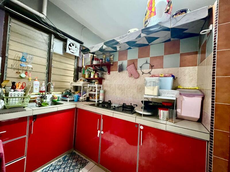Aman Putra Apartment - 5