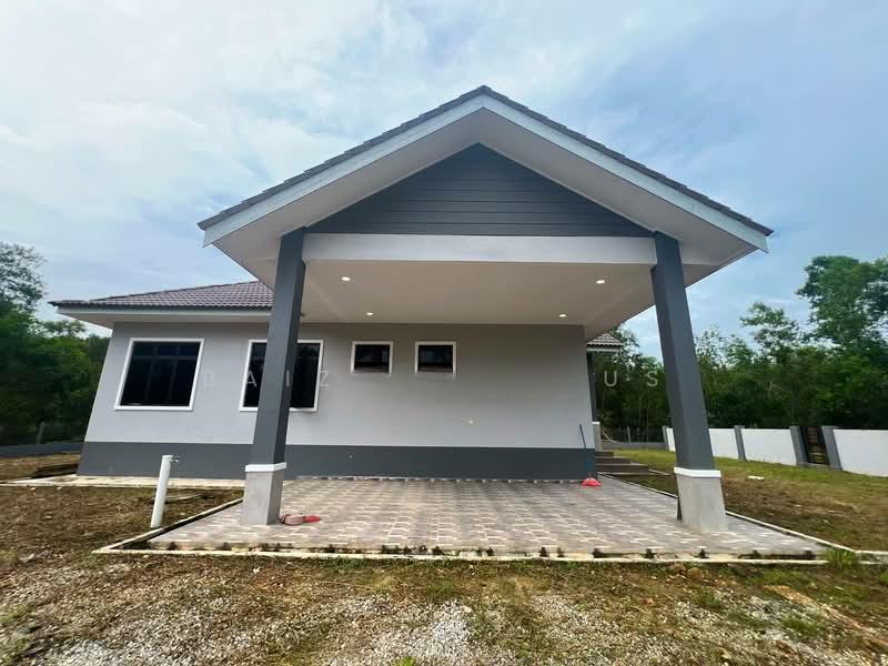 Kampung Mengabang Bakong @ Batu Rakit - 1