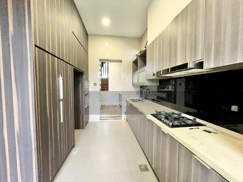 Lakefront Villa Cyberjaya - 2