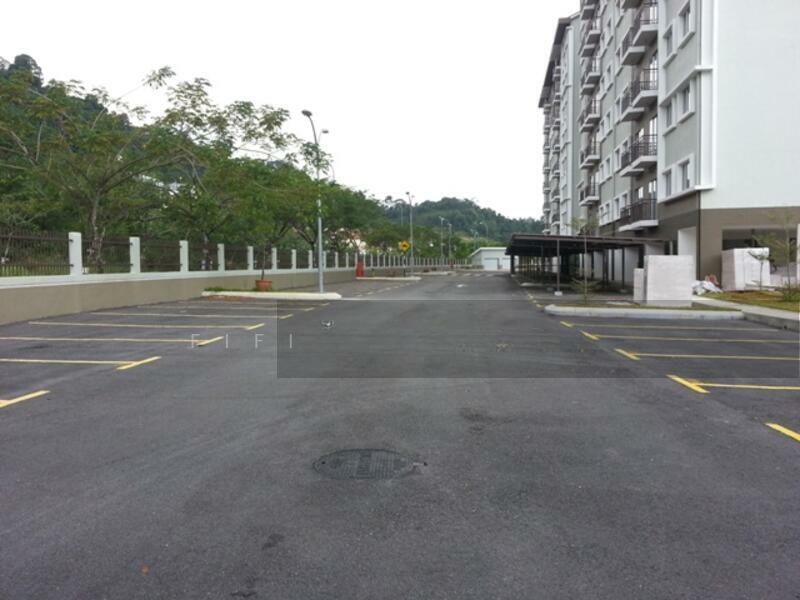 Tiara Hatamas Apartment - 4