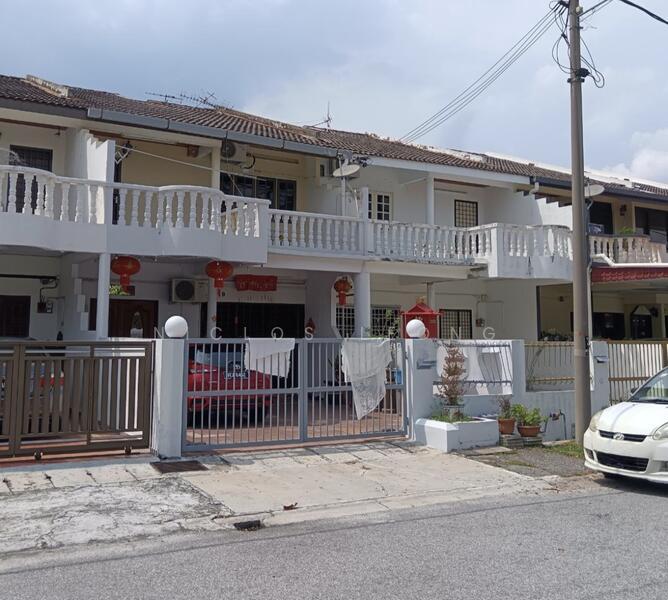 Pengkalan station 18 - 1