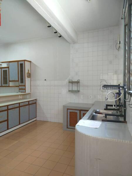 Pengkalan station 18 - 5