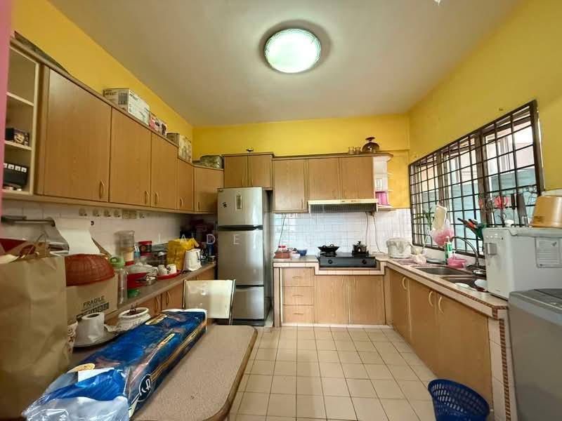 Teratai Mewah Condominium - 3
