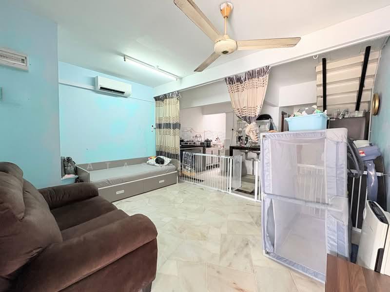 Shah Alam - 2 Storey Terrace House Jalan Rotan Semut Seksyen 18 - 2