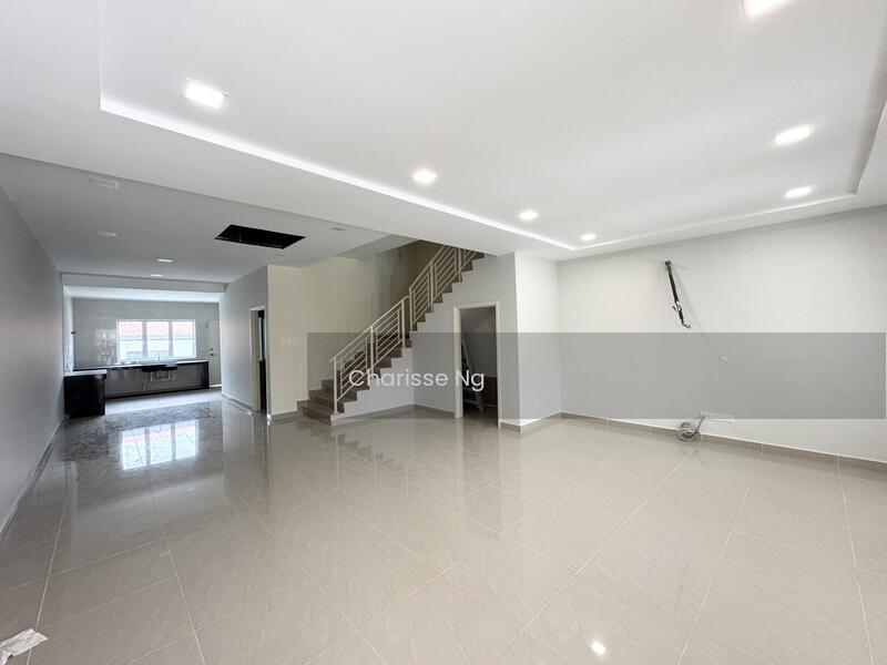 Bandar Sri Petaling - 4