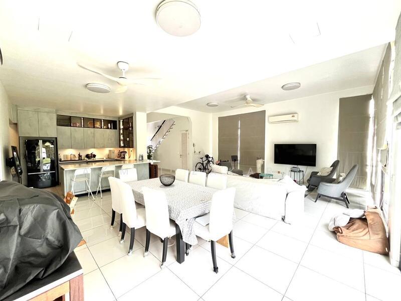 Tralas - Zero Lot Bungalow - 4