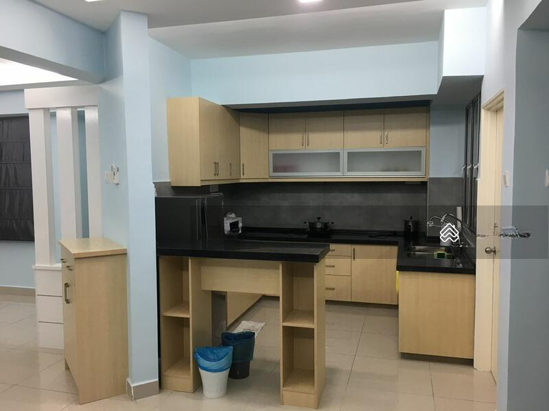 Main Place Residence - 4