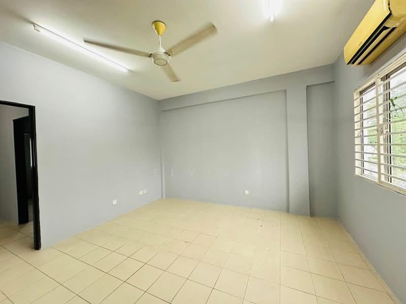 Reno 2 Sty Rawang Tin Ktm Sri Garing Town Bukit Rawang Jaya - 2