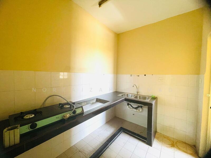 Seri Ixora Apartment - 4