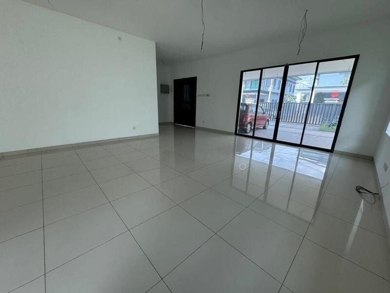 Semi-Detached House at Gerbang Meru Indah - 2
