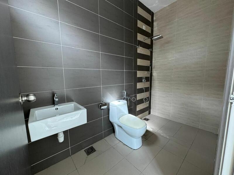 Semi-Detached House at Gerbang Meru Indah - 3