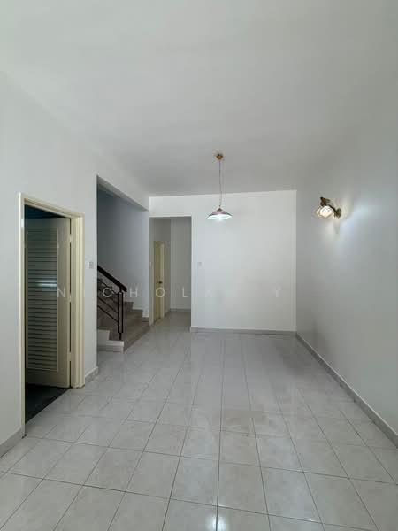 2 storey house @ taman bukit Subang Shah Alam - 4