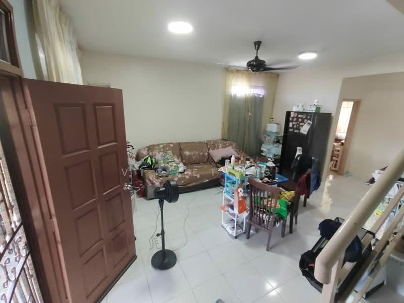 Taman Bukit Indah - 1