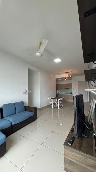 Meridin Bayvue Serviced Apartment - 1