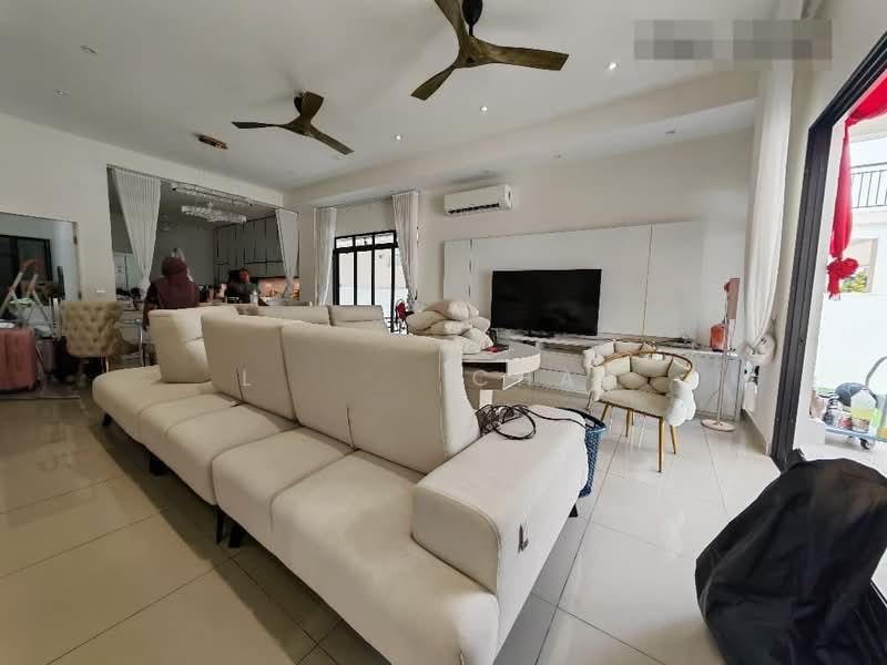 Setia Utama 1 , Setia Alam - 1