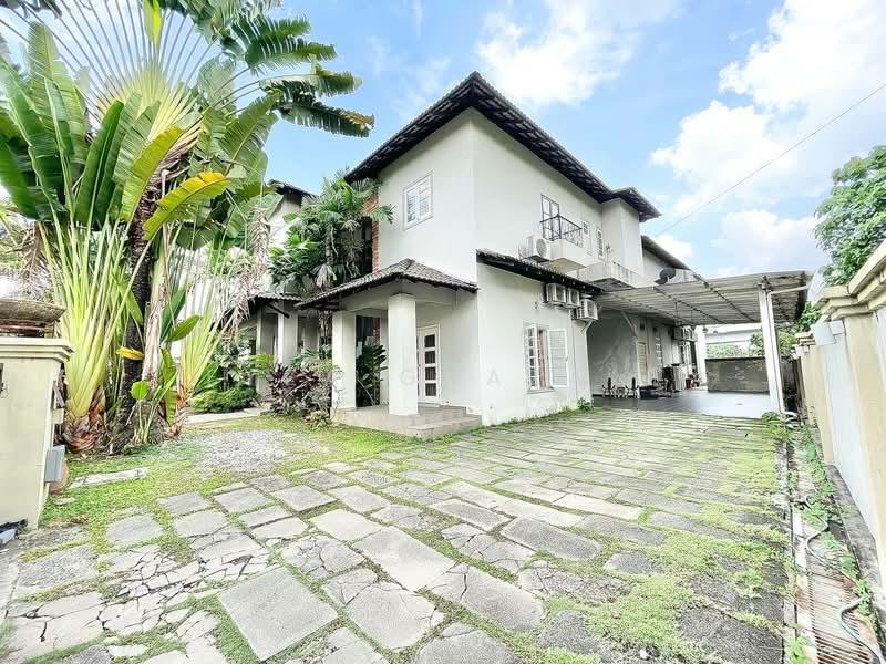 Section 8, Kota Damansara - 2