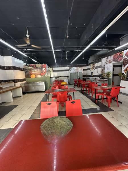 Leisure Commerce Square - 3