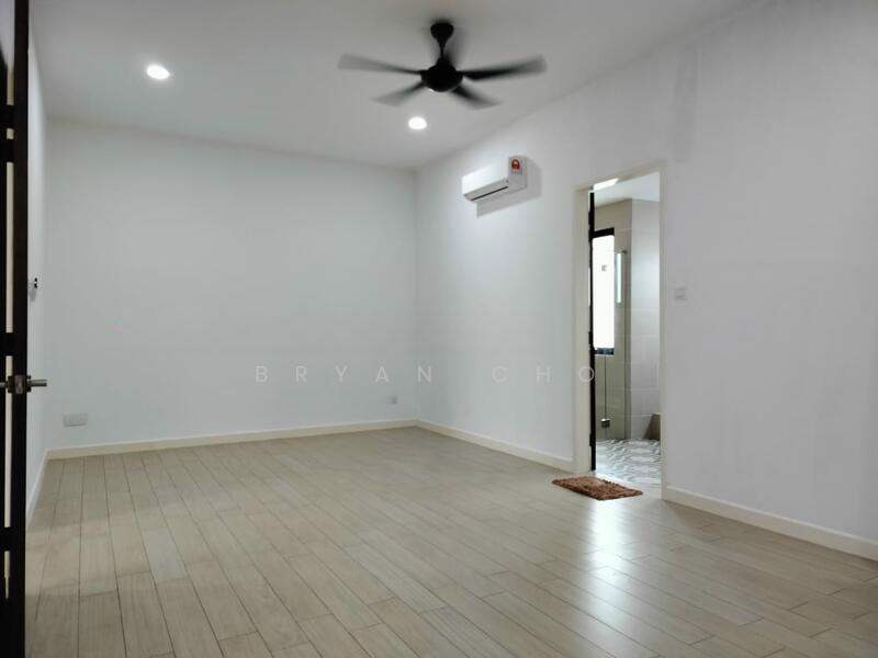 DUMALIS Residence @ 16 Sierra - 4