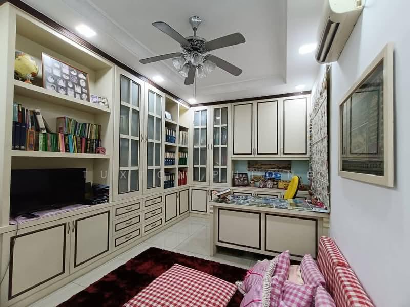 Kiara 2 @ Austin Heights 2 - 3
