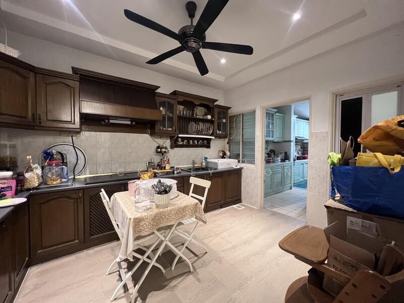 Bandar Tun Hussein Onn - 5