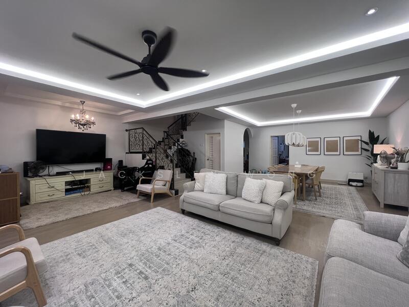 Bandar Tun Hussein Onn - 2