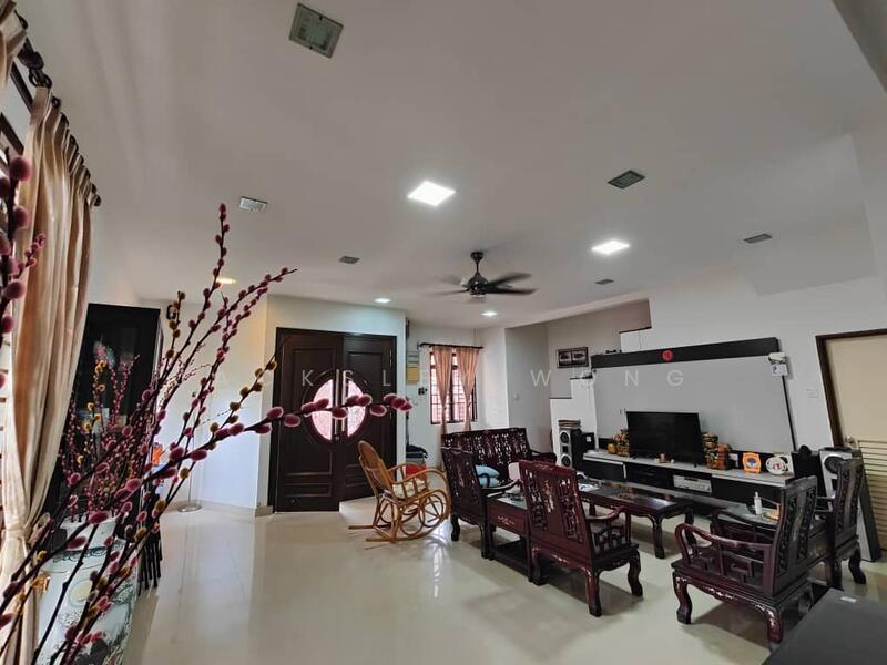 Bukit Sungai Long 1 - 2