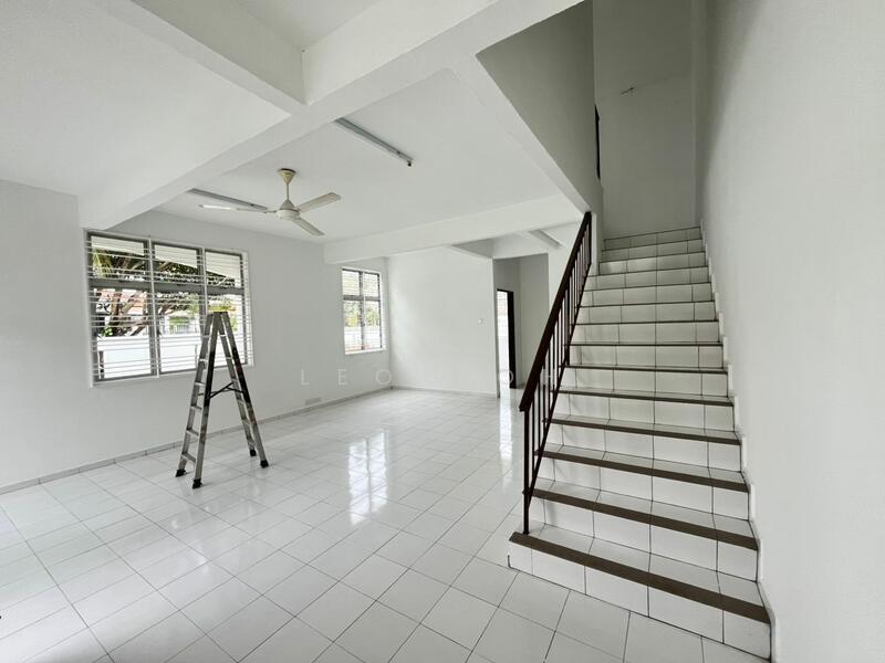 Senawang Taman Senangin Corner Double Storey 530k Only - 4
