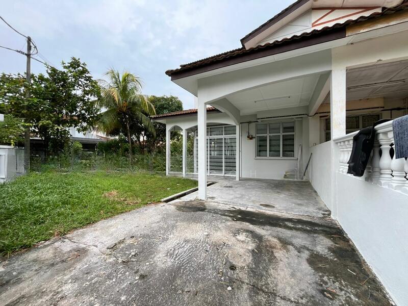 Senawang Taman Senangin Corner Double Storey 530k Only - 1