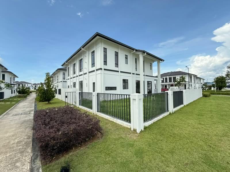 Norton Garden Semi D @ Eco Grandeur - 2