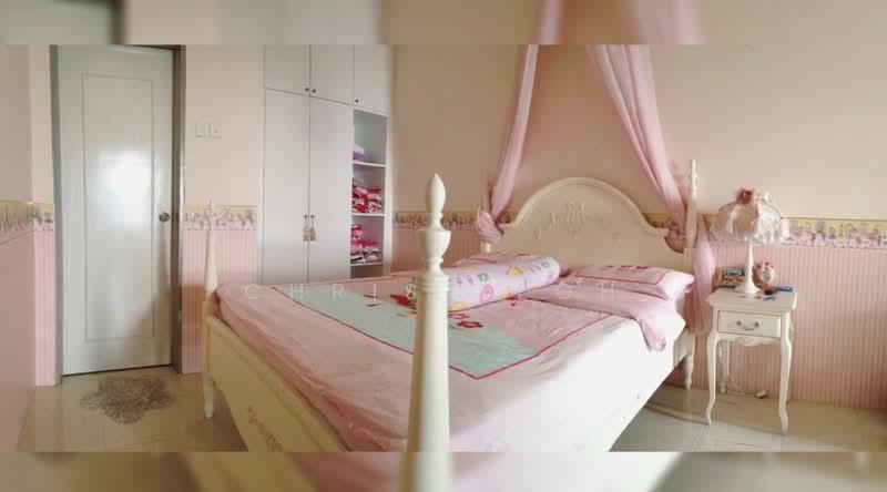The View Condominium - 5