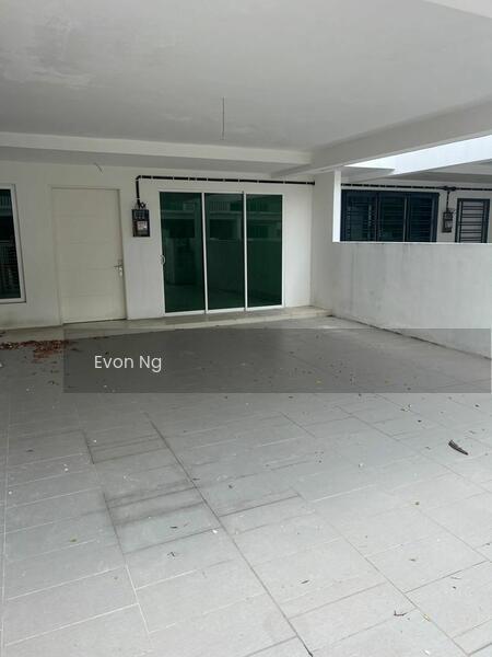 Hijayu!! 22 x 80 ONLY 530k!! Ready move in - 3