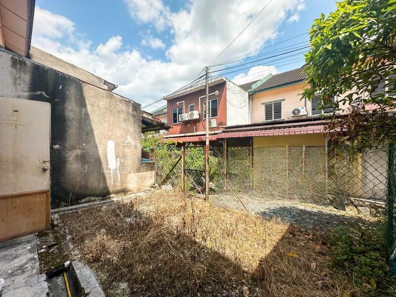 Taman Sri Haneco - 4