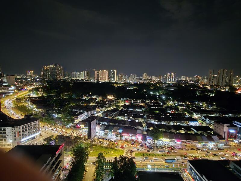 Rivercity Condominium - 5