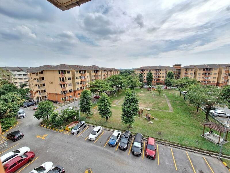 Pangsapuri Merak - 3