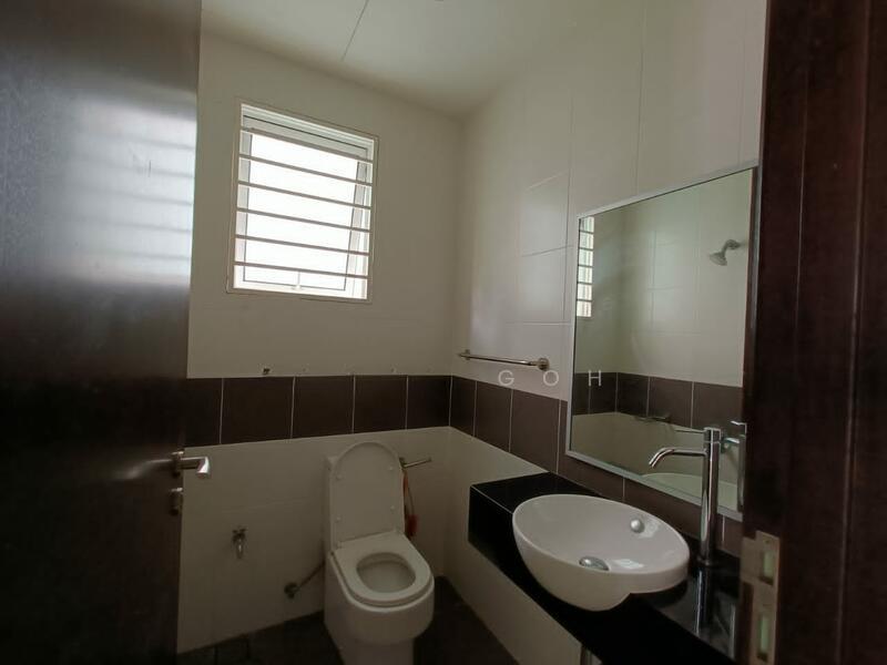 Villa Heights @ Taman Equine - 3