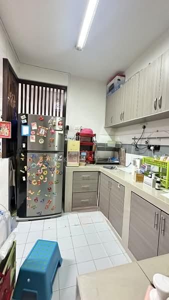 Taman Lembah Maju 600 Apartment - 5