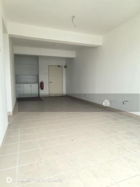 The Residence 2 @ Tiara East - 4