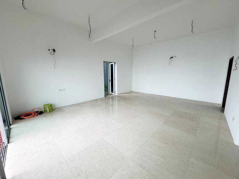 Island Resort Villa Semi D - 2