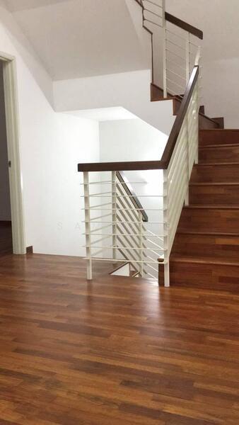 Averia Abadi Height - 3