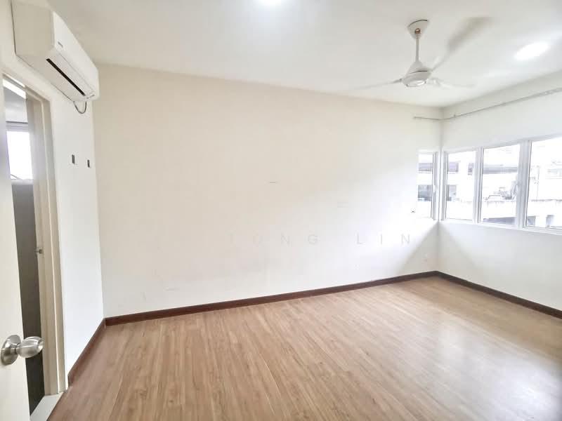 Larkin Residence Phase 2 - 1