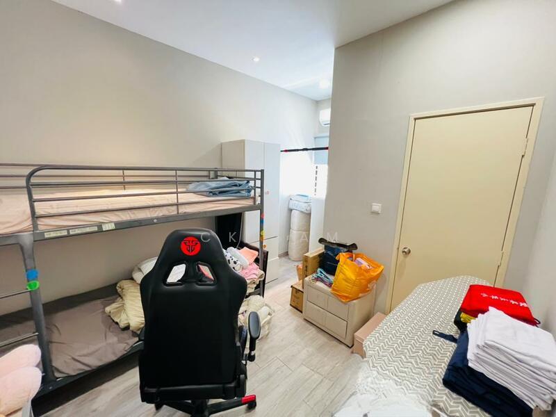 M Residence 2 - 4