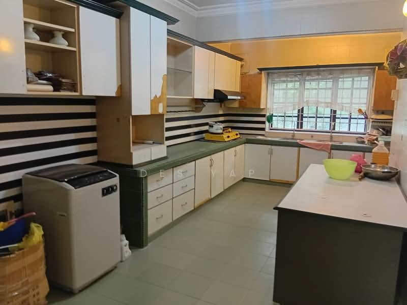 Bukit Sungai Long 2 - 4