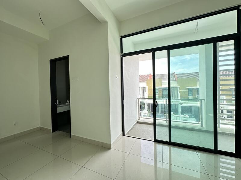 Stramax Residences - 3