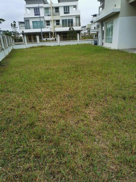 Semi-Detached House at Saujana Rawang - 2