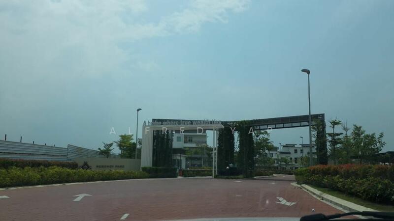 Semi-Detached House at Saujana Rawang - 1