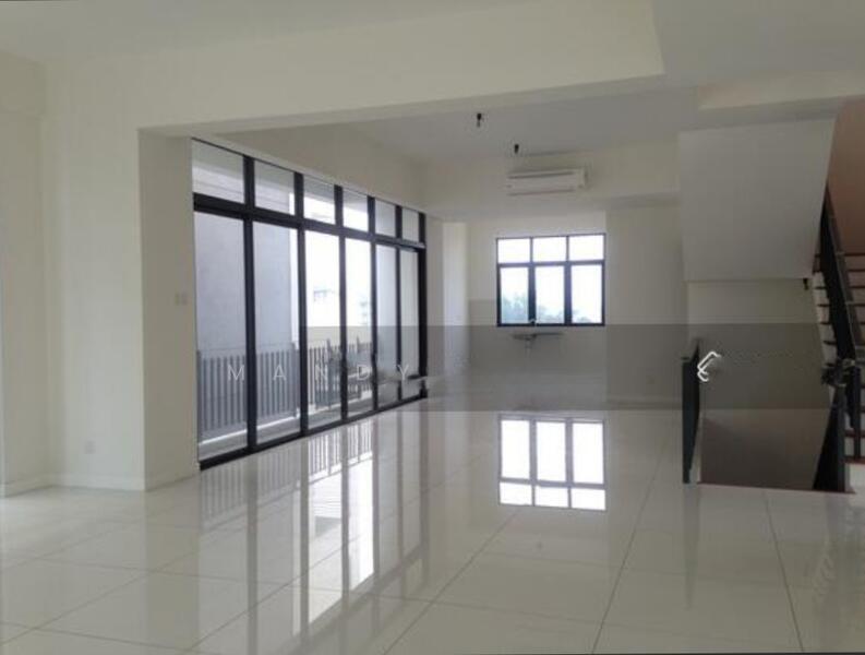 16 Quartz @ Melawati - 4