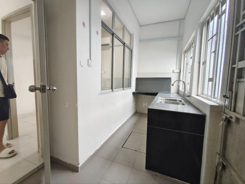 Setia Tropika Setias Tropikas - 2